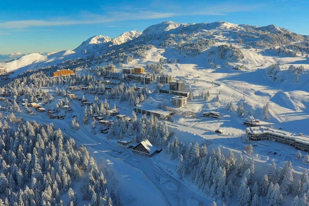Charmant Studio Cabine Cocoon A 100 M Des Pistes Chamrousse Exterior photo
